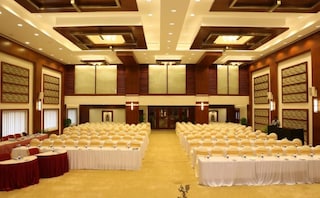 Airlink Castle | Terrace Banquets & Party Halls in Kochi, Kochi