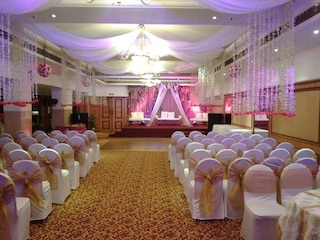 Ramada Plaza by Wyndham Palm Grove | Luxury Wedding Halls & Hotels in Juhu, Mumbai