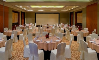 Radisson Blu Resort & Spa | Luxury Wedding Halls & Hotels in Alibag 