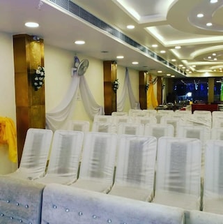 Kings Hotel and Banquet Hall | Party Halls and Function Halls in Rajajipuram, Lucknow