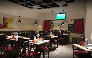 Flaming Wok | Corporate Events & Cocktail Party Venue Hall in Chittaranjan Park, Delhi