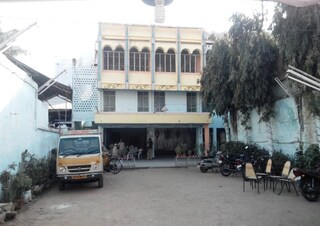 Royal Function Hall | Kalyana Mantapa and Convention Hall in Moghalpura, Hyderabad