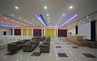 Clarks Inn | Terrace Banquets & Party Halls in Kaushambi, Ghaziabad