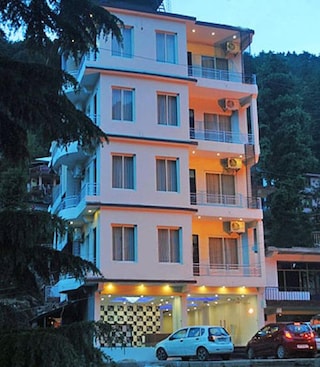 Hotel Triund Heights | Wedding Halls & Lawns in Mcleod Ganj, Dharamshala