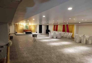 Golden Leaf Banquet | Corporate Events & Cocktail Party Venue Hall in Trimurtee Nagar, Nagpur