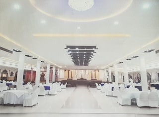 Malhotra Resorts | Party Halls and Function Halls in Gt Road, Ludhiana