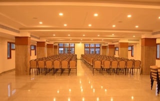 Kubera Banquets | Corporate Events & Cocktail Party Venue Hall in Chromepet, Chennai
