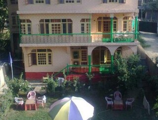 Shafeeq Guest House | Banquet Halls in Jawahar Nagar, Srinagar