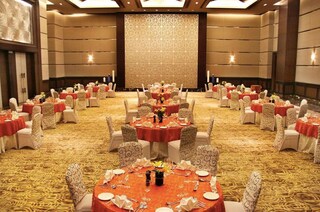 Radisson Blu Plaza | Luxury Wedding Halls & Hotels in Mysore 
