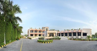 The Venue at MG | Corporate Events & Cocktail Party Venue Hall in Aya Nagar, Delhi