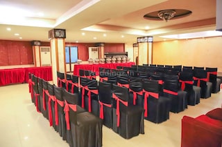 Indian Spice Restaurant And Banquet Hall | Corporate Party Venues in Subhanpura, Baroda