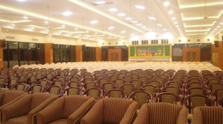 Dwaraka Palace | Kalyana Mantapa and Convention Hall in Thiruvanmiyur, Chennai