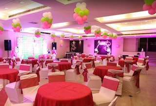 Little Chef Hotel And Restaurant | Terrace Banquets & Party Halls in Kanpur Cantonment, Kanpur