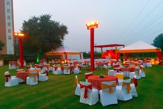 Lemon Tree Hotel | Corporate Events & Cocktail Party Venue Hall in Sohna Road, Gurugram