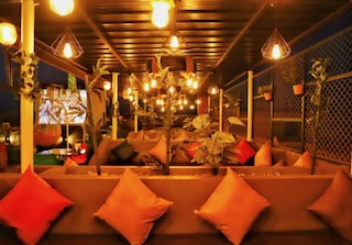 Sizzlers Bar And Restaurant | Banquet Halls in Gulmohar Colony, Bhopal