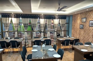 Centre Point Restaurant | Birthday Party Halls in Jalukbari, Guwahati
