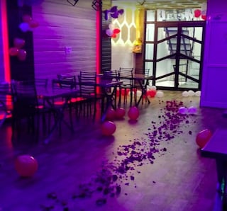Social Restaurant | Birthday Party Halls in Izatnagar, Bareilly