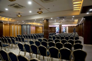 Earth Golden Banquets | Party Halls and Function Halls in Charni Road, Mumbai