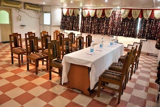 Harry Inn | Corporate Events & Cocktail Party Venue Hall in Haltu, Kolkata