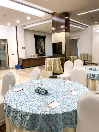 Fraser Suites | Birthday Party Halls in Mayur Vihar, Delhi
