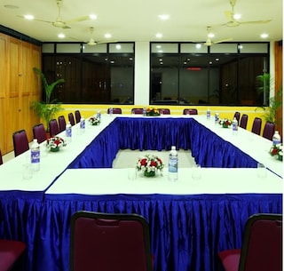 Hotel Green Dreams | Party Halls and Function Halls in Thevara, Kochi