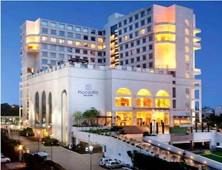 Piccadily | Luxury Wedding Halls & Hotels in Janakpuri, Delhi