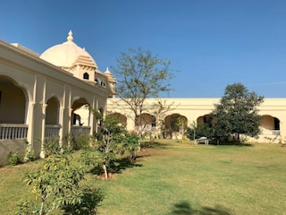 Gulaab Niwaas Palace | Terrace Banquets & Party Halls in Parikarma Marg, Pushkar