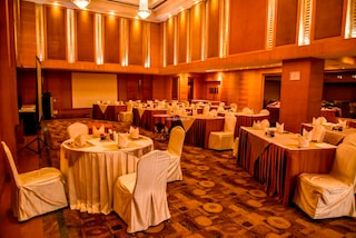 Dia Park Premier | Corporate Events & Cocktail Party Venue Hall in Sector 29, Gurugram