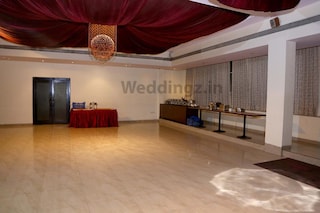 Royal Challenge | Terrace Banquets & Party Halls in Goregaon East, Mumbai