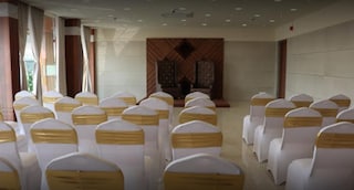 Hotel Silver Plate | Banquet Halls in Chhani, Baroda