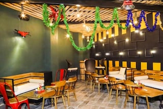 The Gol Chakkar Cafe | Terrace Banquets & Party Halls in Kalkaji, Delhi