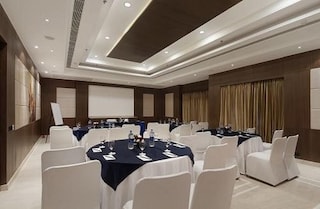 Inde Hotel Signature Tower | Corporate Party Venues in Sector 30, Gurugram
