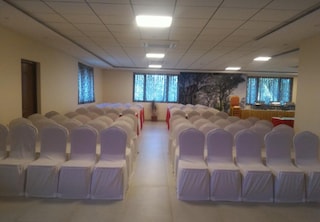 Prestige Hotel | Wedding Hotels in Parra, Goa