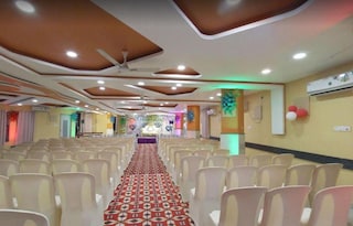 Hotel Lovely Inn | Terrace Banquets & Party Halls in South Civil Lines, Jabalpur