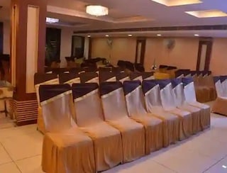 Hotel Red Petal | Wedding Hotels in Gopal Nagar, Jalandhar