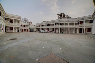 Shakuntala Residency | Wedding Venues & Marriage Halls in Husainganj, Lucknow