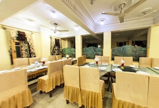 Hotel City Plaza | Banquet Halls in Ma Road, Srinagar