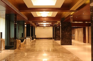Hotel Yogi Metropolitan | Corporate Events & Cocktail Party Venue Hall in Sanpada, Mumbai