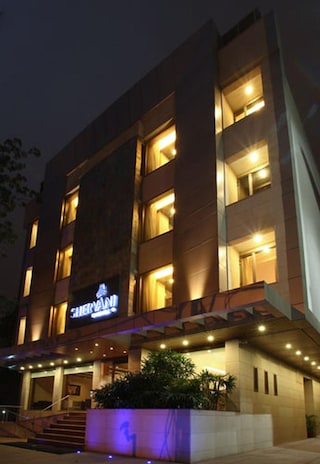 Hotel Shervani | Terrace Banquets & Party Halls in Aerocity, Delhi