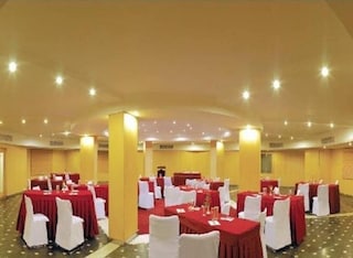 Regenta Place | Corporate Events & Cocktail Party Venue Hall in Cunningham Road, Bangalore