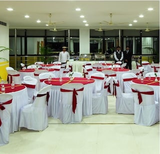 Hotel Green Dreams | Marriage Halls in Thevara, Kochi