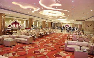 La Maurya Banquet | Corporate Events & Cocktail Party Venue Hall in Udyog Nagar, Delhi
