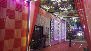 Maanik Crystal Banquet Hall | Wedding & Marriage Lawns in Kanpur