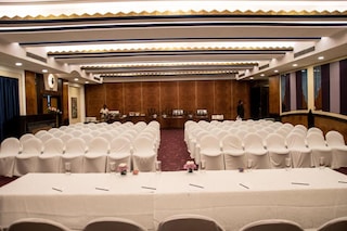The Park Hotel | Corporate Events & Cocktail Party Venue Hall in Parkstreet, Kolkata