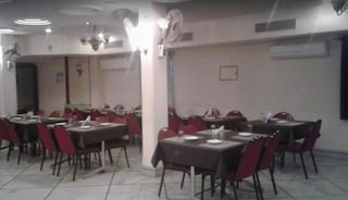 Shakahari Restaurant | Wedding Hotels in Rawatbhata Road, Kota
