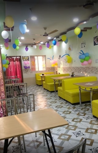 Gupta Sweets And Restaurant | Birthday Party Halls in Birgoan, Raipur
