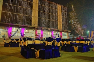 Palm Springs | Corporate Events & Cocktail Party Venue Hall in Naraina, Delhi