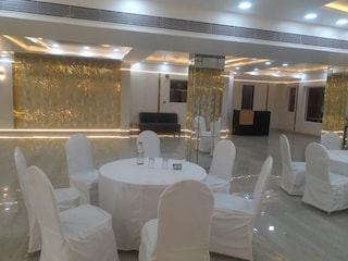 Aadat | Corporate Events & Cocktail Party Venue Hall in Sector 47, Gurugram