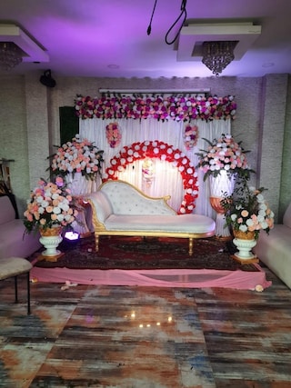 Heera Holiday Inn | Wedding Venues & Marriage Halls in Behala, Kolkata