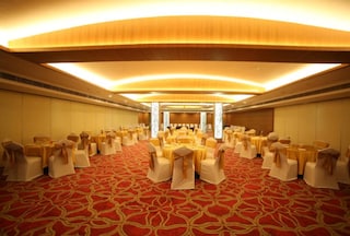 Hotel Grapevine | Corporate Events & Cocktail Party Venue Hall in Ramnagar, Varanasi